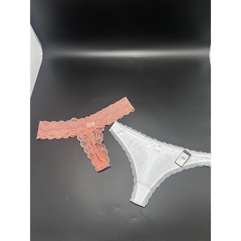Frederick's of Hollywood Flora and Cora Allover Lace Thong Cloud Size 1X
